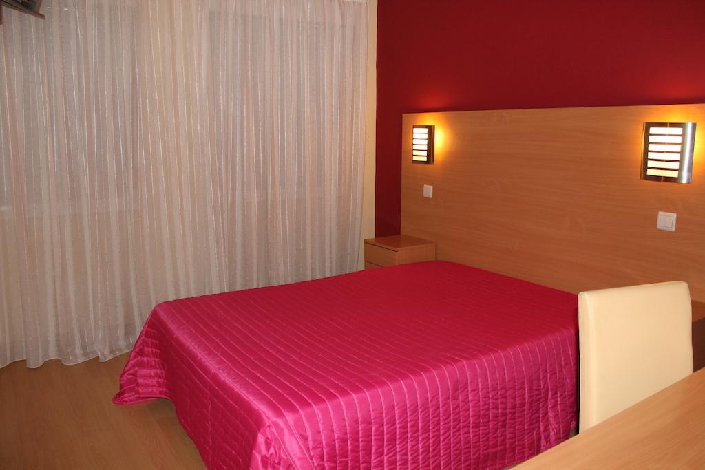 Guest House Estrela Porto Zimmer foto
