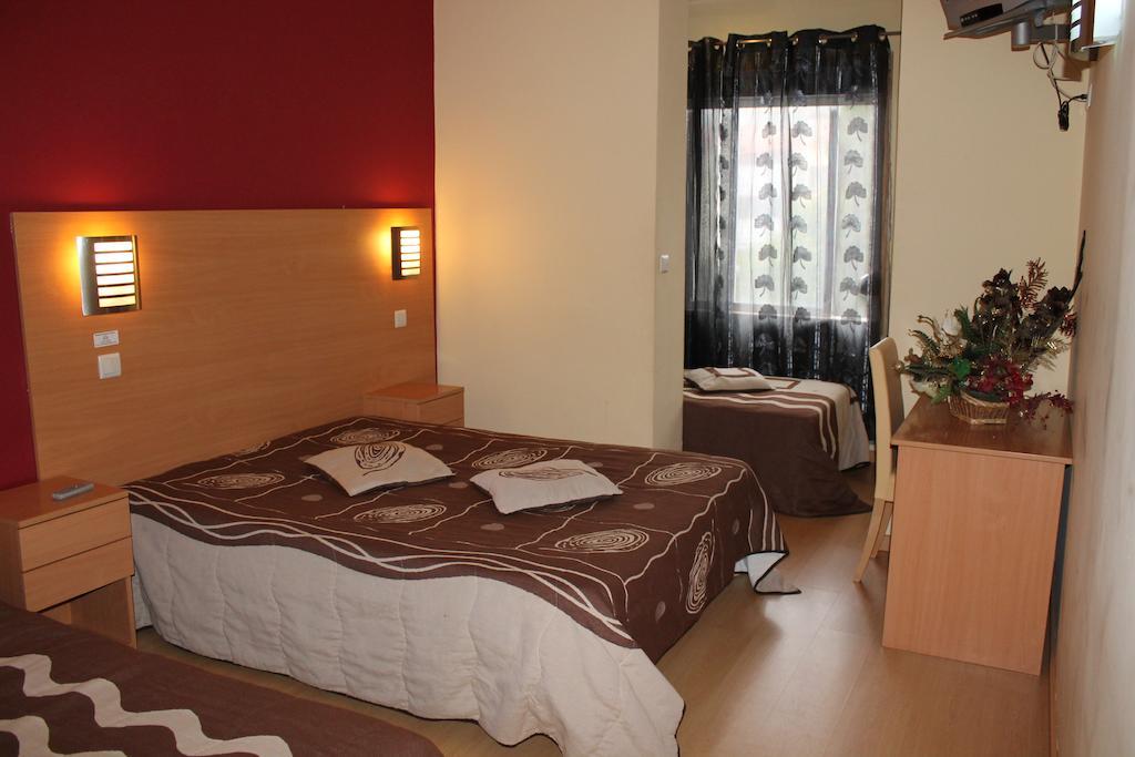 Guest House Estrela Porto Zimmer foto